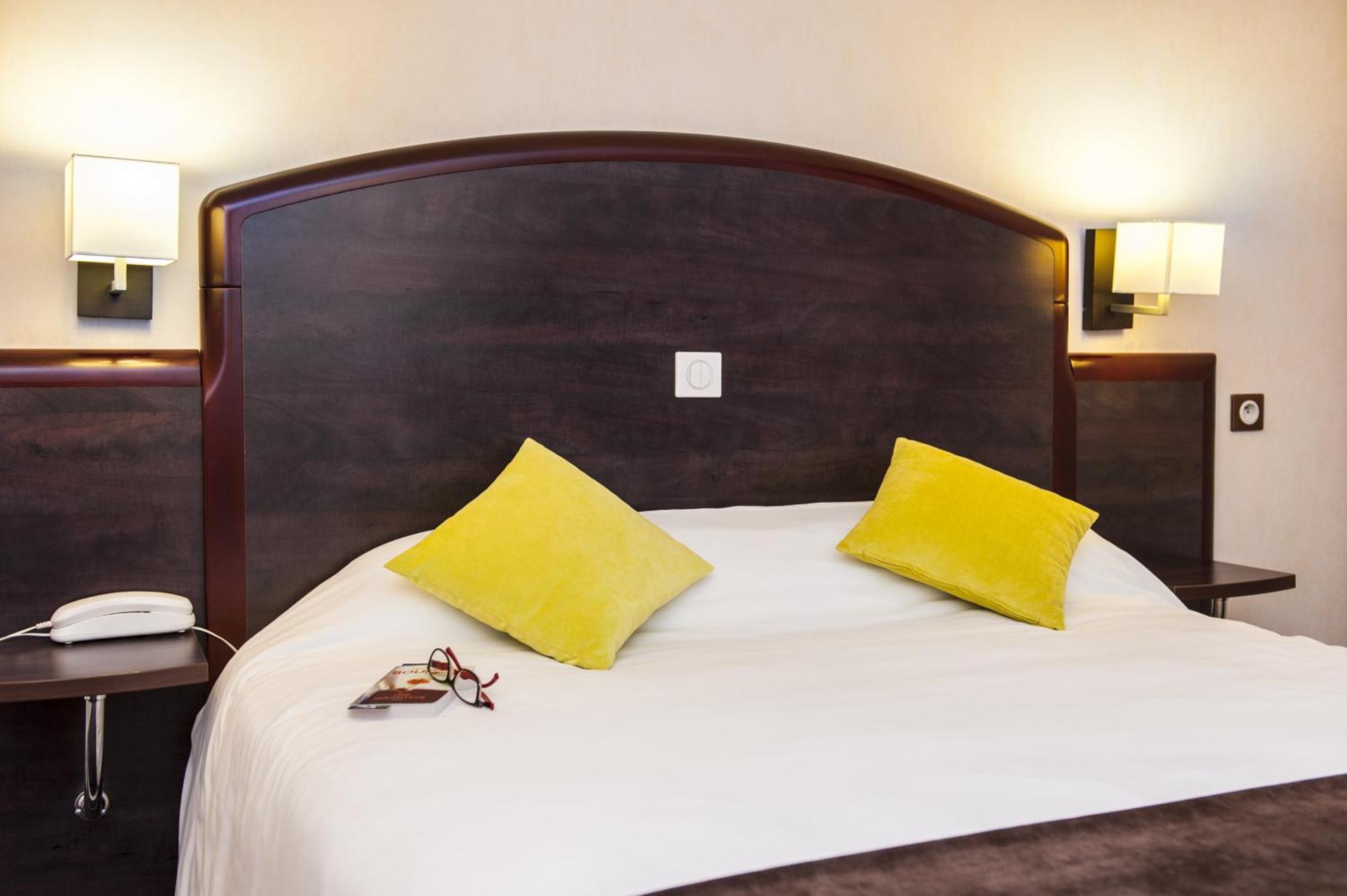 Brit Hotel Cahors - Le France Εξωτερικό φωτογραφία