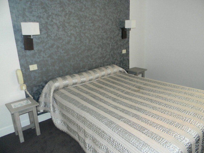 Brit Hotel Cahors - Le France Εξωτερικό φωτογραφία