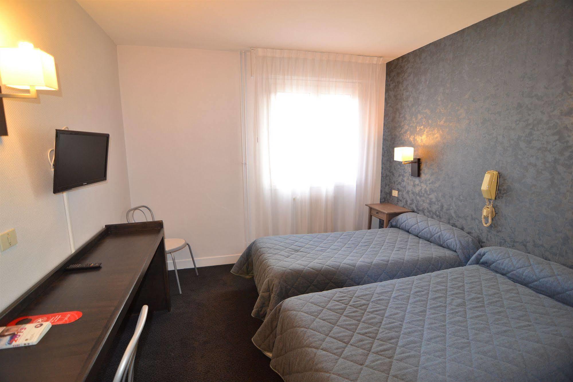 Brit Hotel Cahors - Le France Εξωτερικό φωτογραφία